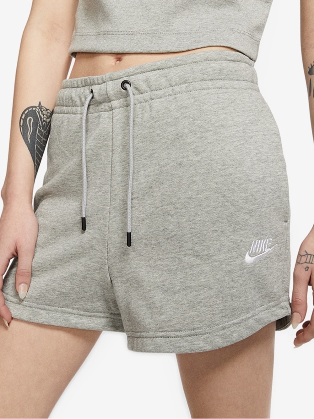 NIKE GREY SWEATSHORTS